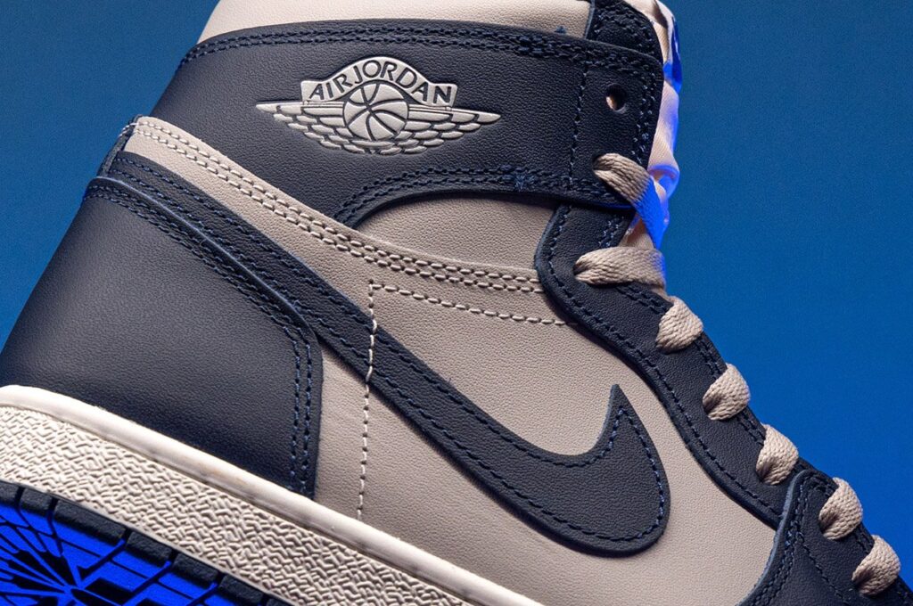 pristalnyy-vzglyad-na-air-jordan-1-high-85-georgetown