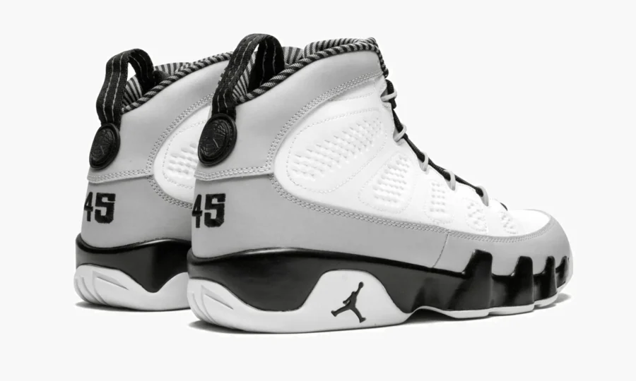 air-jordan-9-retro-barons_302370-106_2