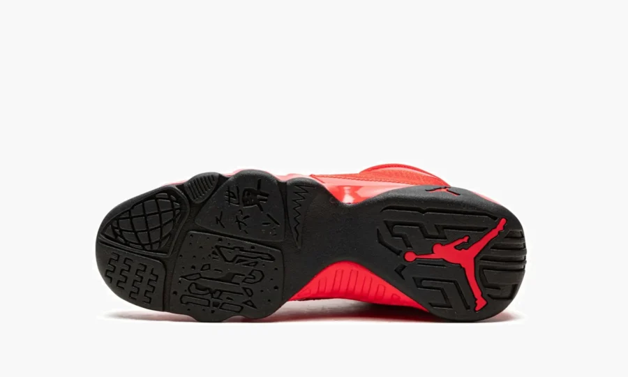 air-jordan-9-retro-gs-chile-red_302359-600_4