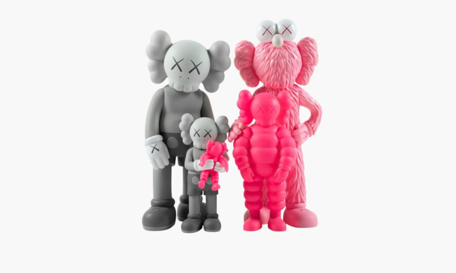 kaws-family-vinyl-figures-grey-pink_kaws071