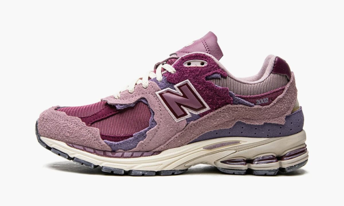 new-balance-2002r-protection-pack-pink_m2002rdh