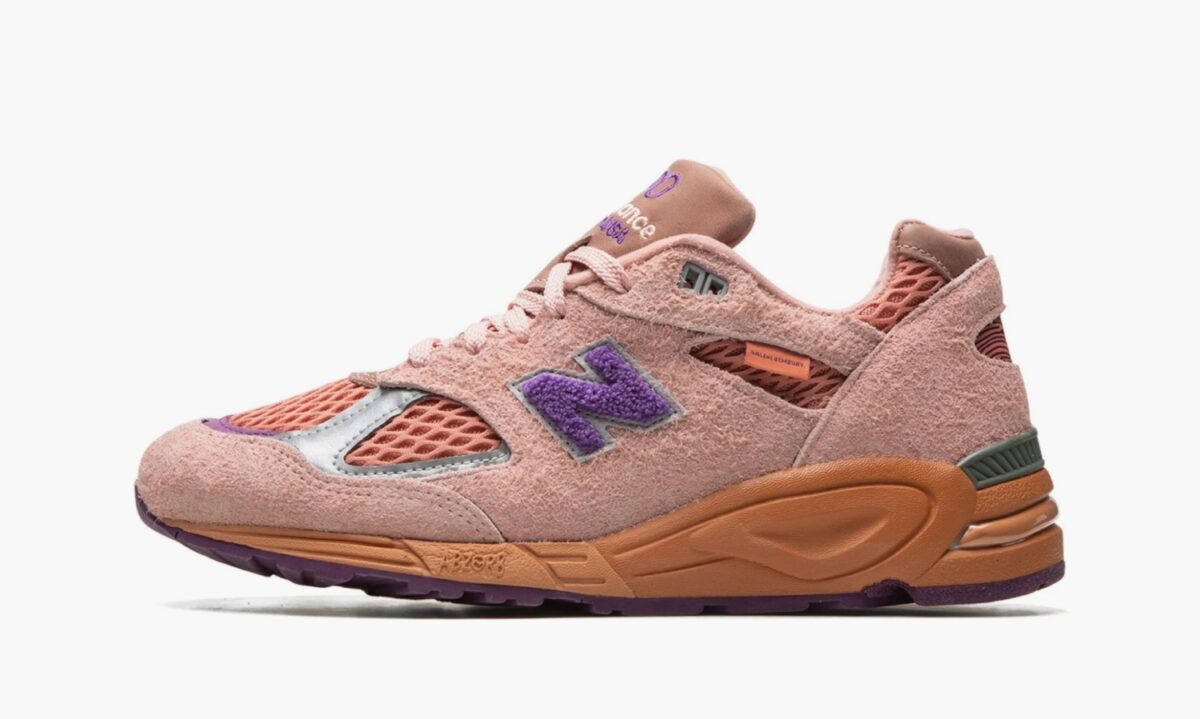 salehe-bembury-x-new-balance-990-v2-sand-be-the-time-_m990sb2