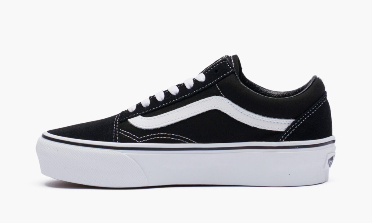 vans-old-skool-platform-black-white-_vn0a3b3uy28