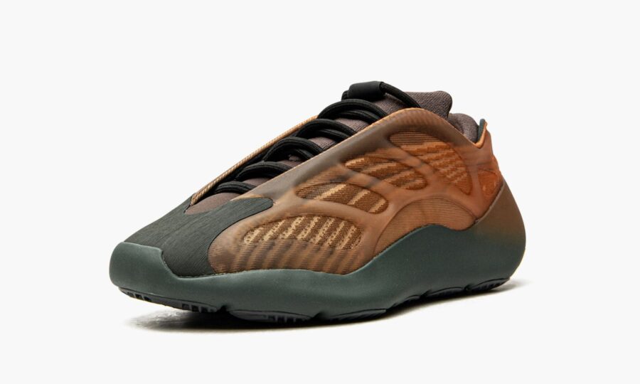 yeezy-700-v3-copper-fade-_gy4109_3