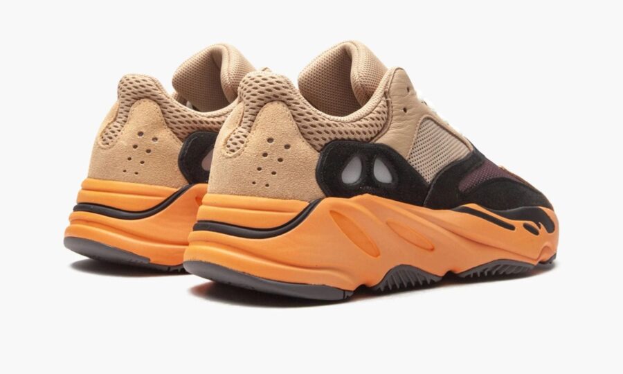 yeezy-boost-700-enflame-amber_gw0297_2