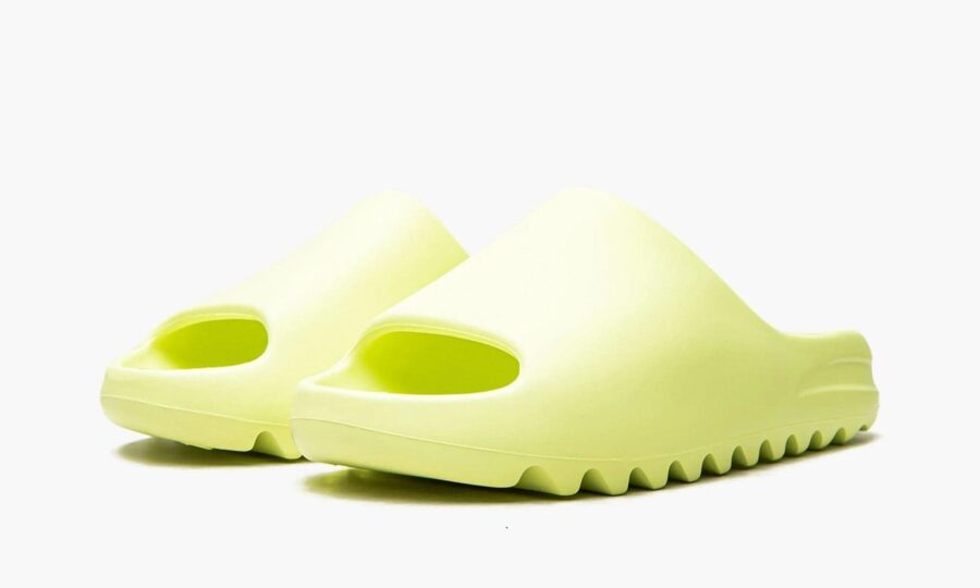 yeezy-slide-glow-green_gx6138hq6447_1